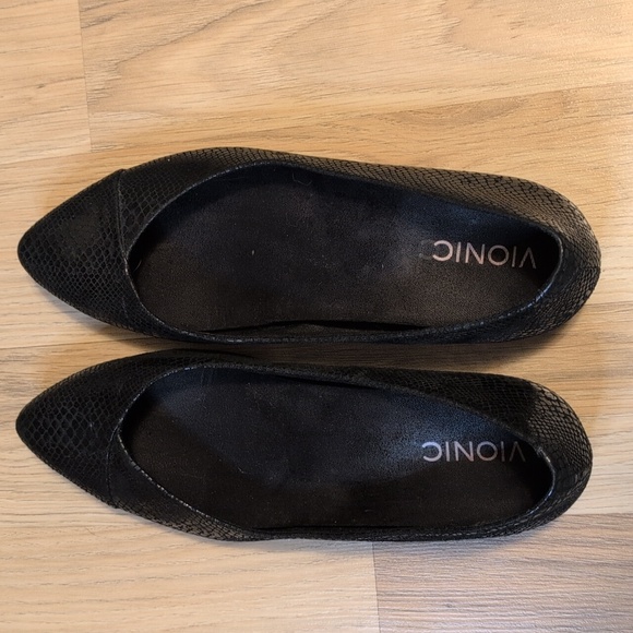 Vionic Caballo Women's ballet flat black snake Scale print leather 8.5 - Picture 6 of 6